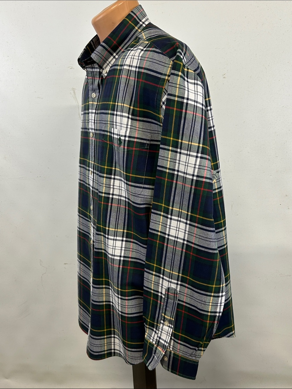 Ralph Lauren long sleeve button down collar shirt.  XXL - Picture 5 of 7